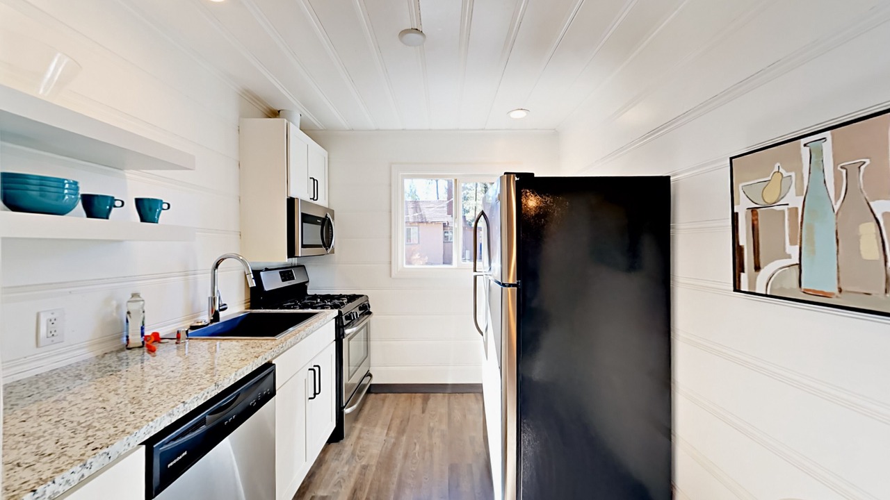 Photo of Kitchen in Lakeside Park