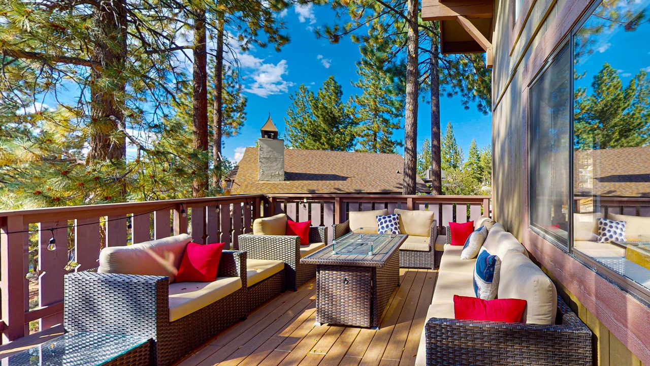 Photo of Patio Balcony in Tahoe Tyrol