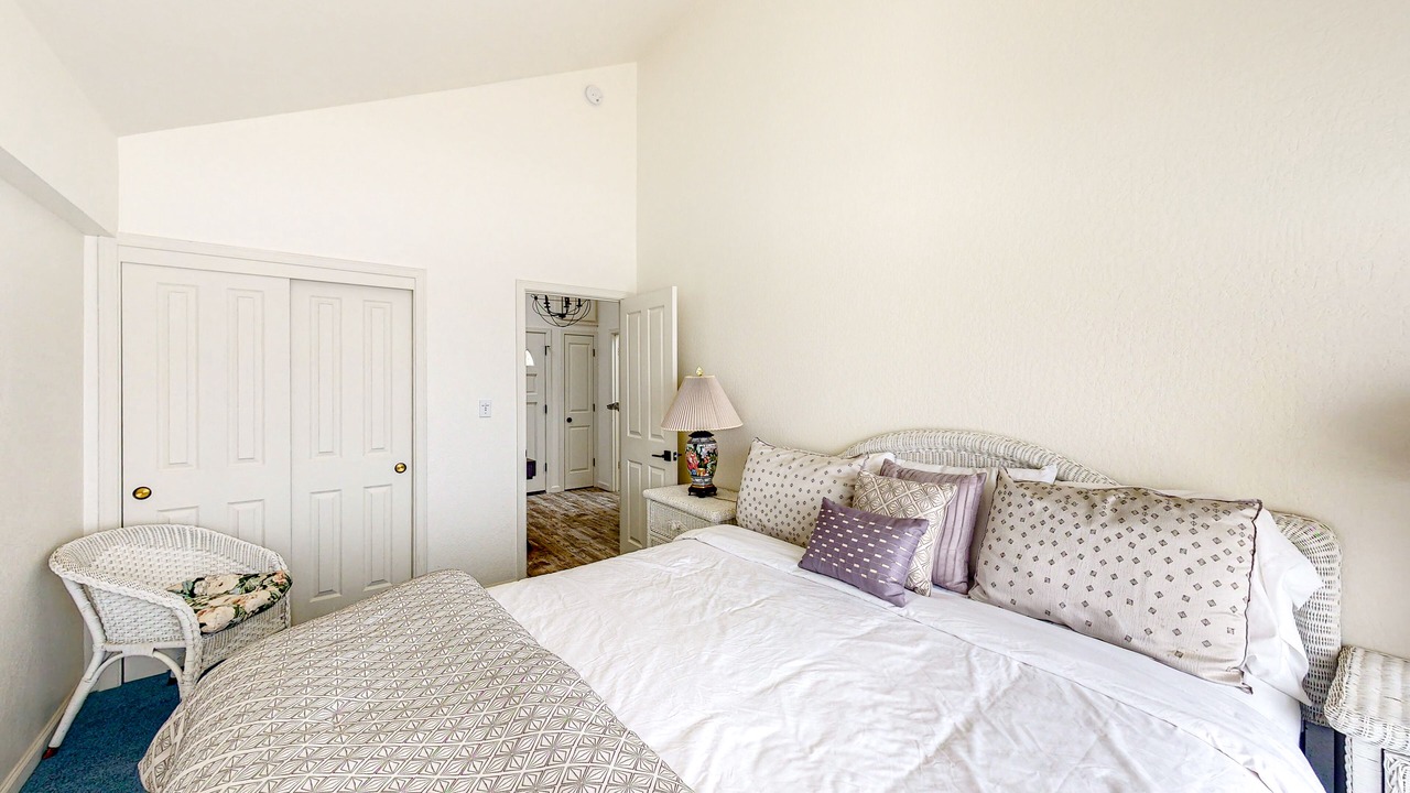 Photo of Bedroom in La Selva Beach