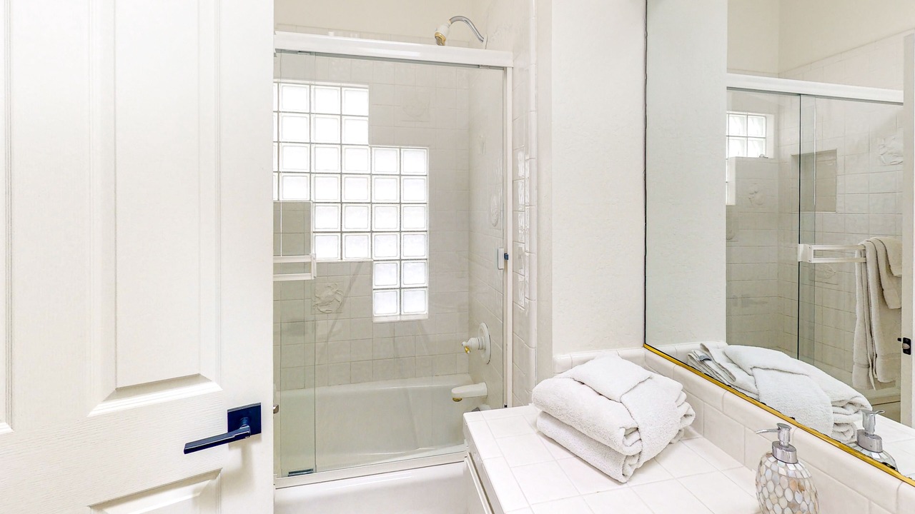 Photo of Bathroom in La Selva Beach