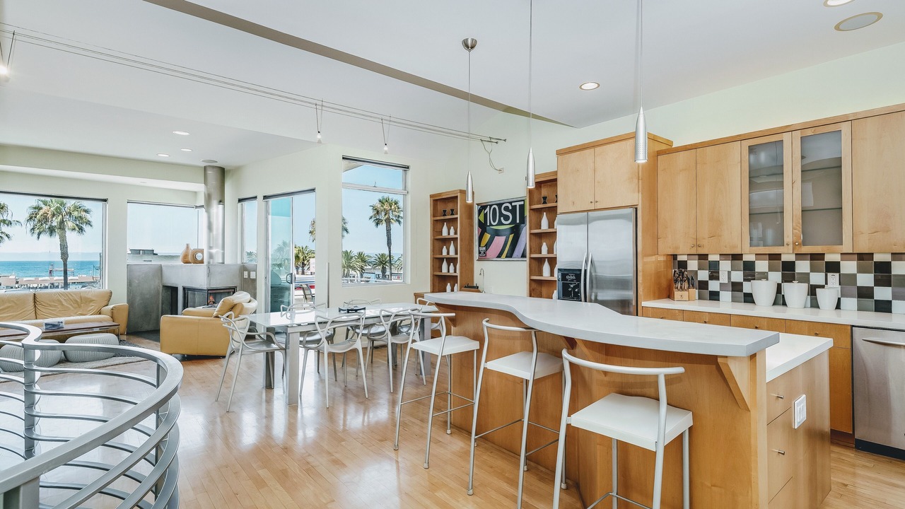 Photo of Bedroom in Hermosa Beach