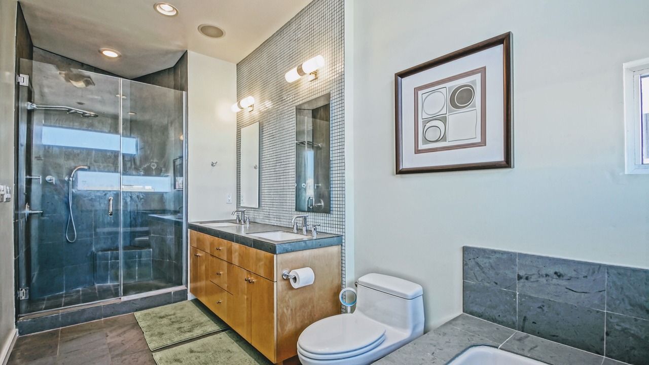 Photo of Bathroom in Hermosa Beach