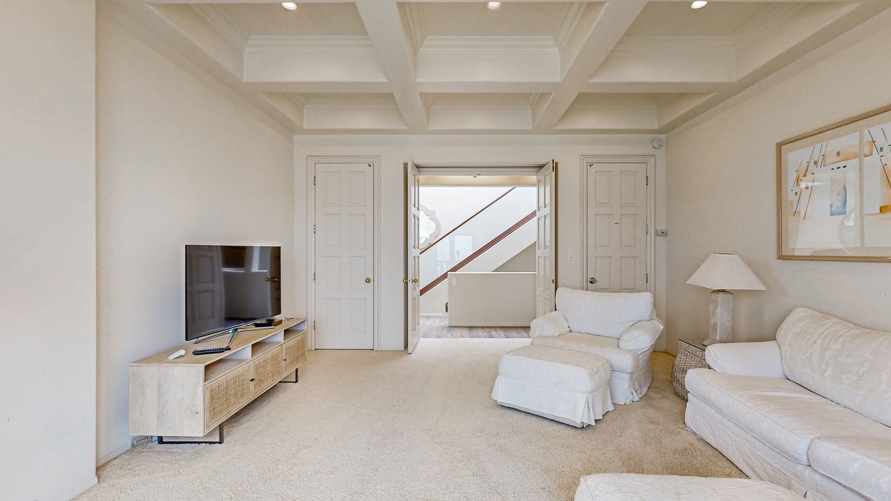 Photo of Livingroom in Mussel Shoals