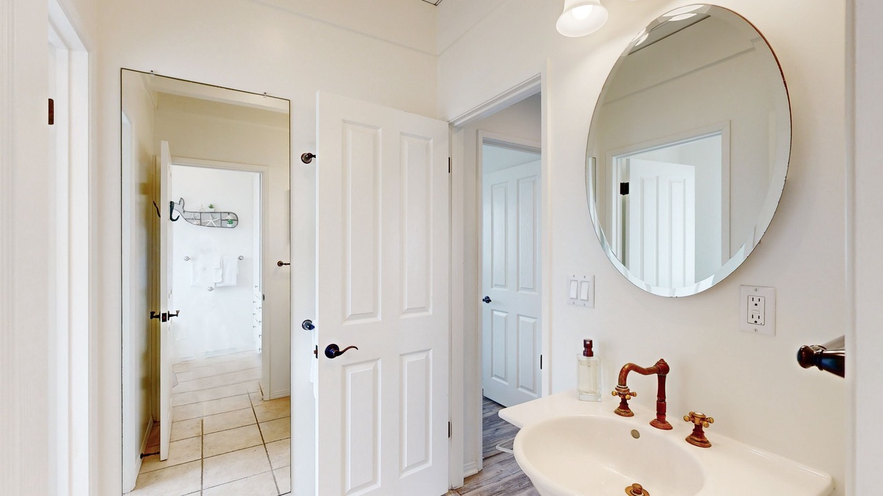 Photo of Bathroom in Mussel Shoals