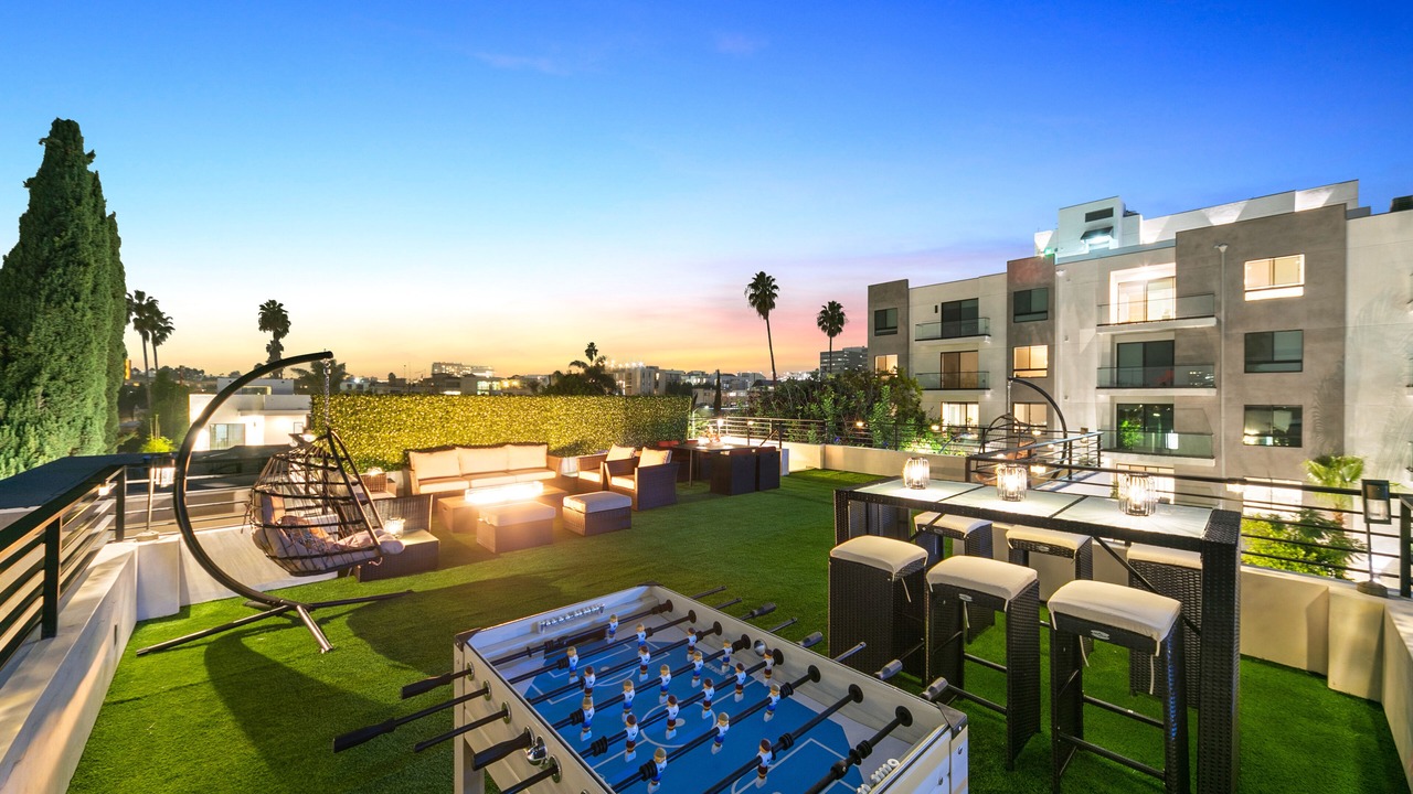 Photo of Patio Balcony in Beverly Grove