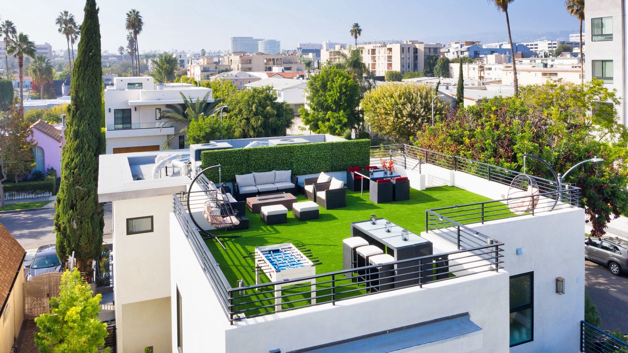 Photo of Outdoor in Beverly Grove