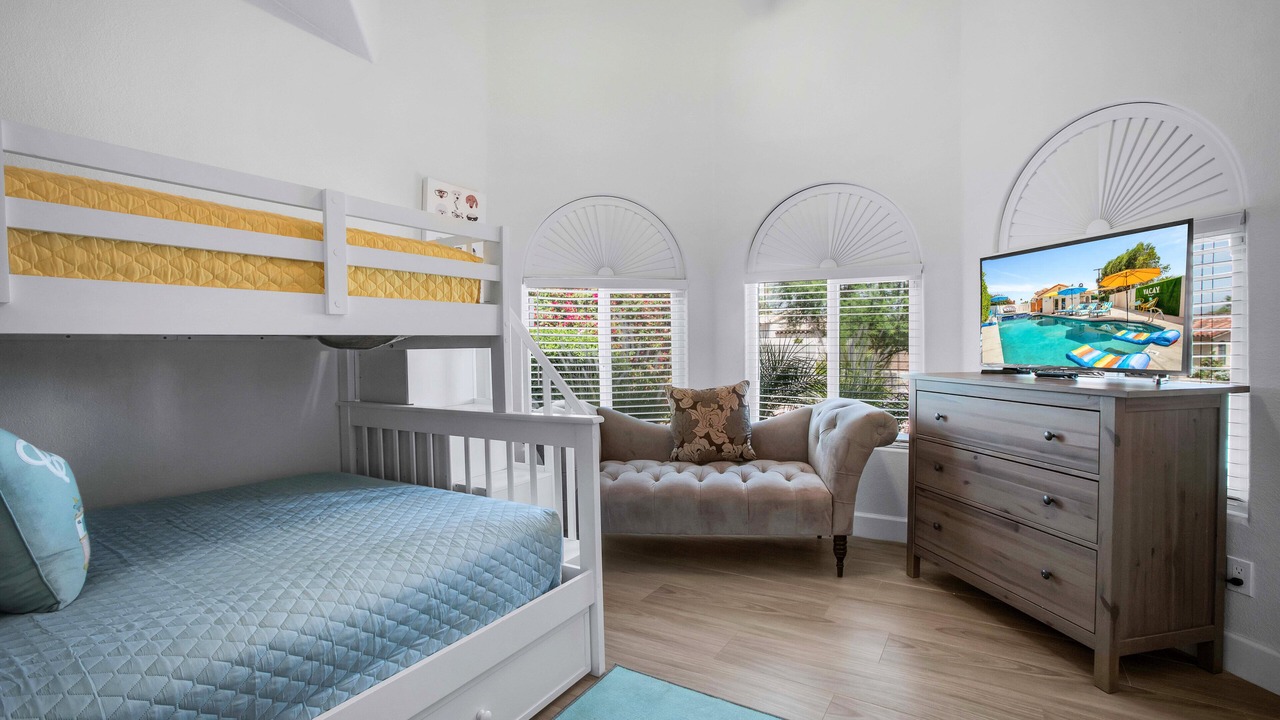 Photo of Bedroom in Bermuda Dunes
