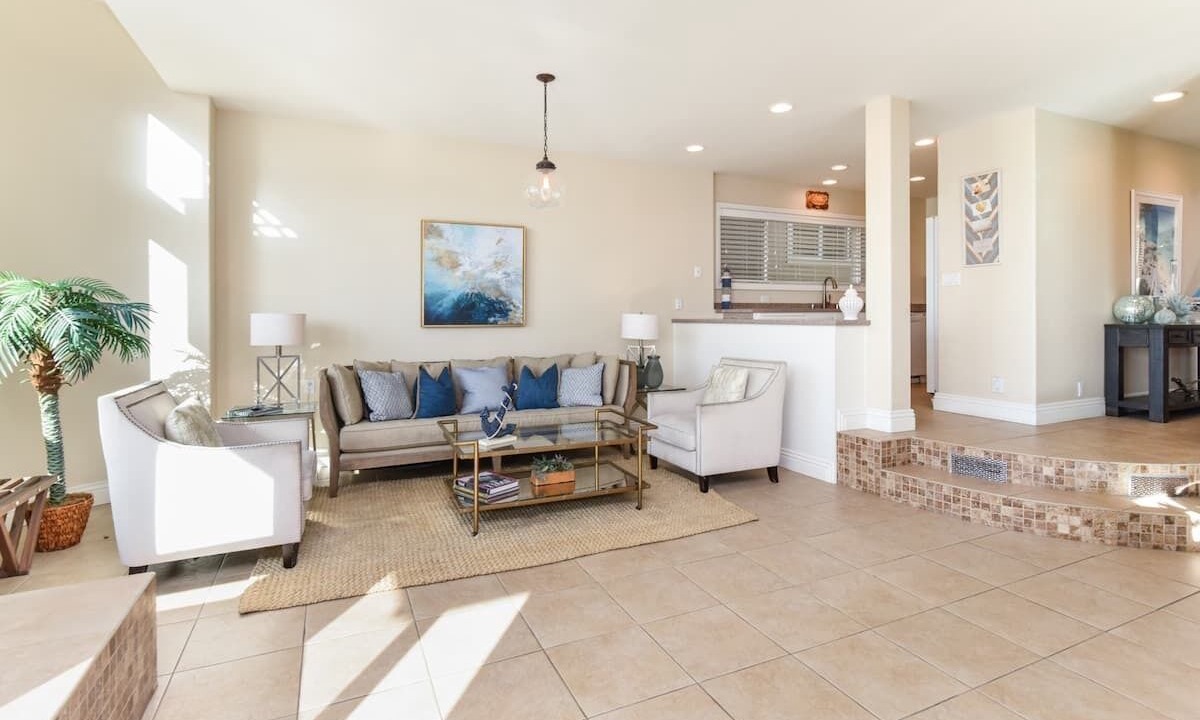 Photo of Livingroom in Newport Beach