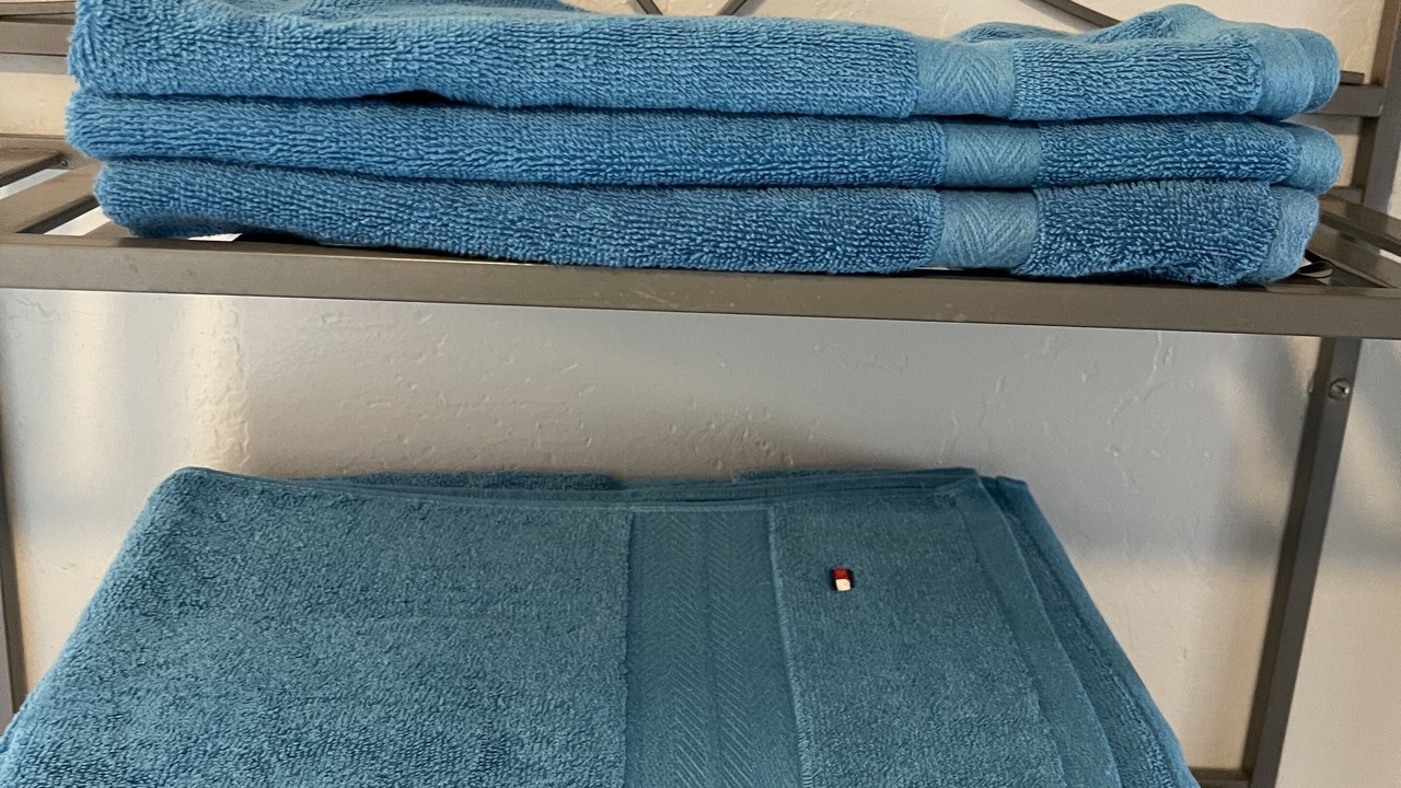 Photo of Bedroom in Running Springs