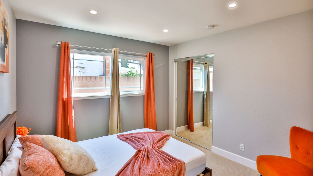 Photo of Bedroom in Southeast Anaheim