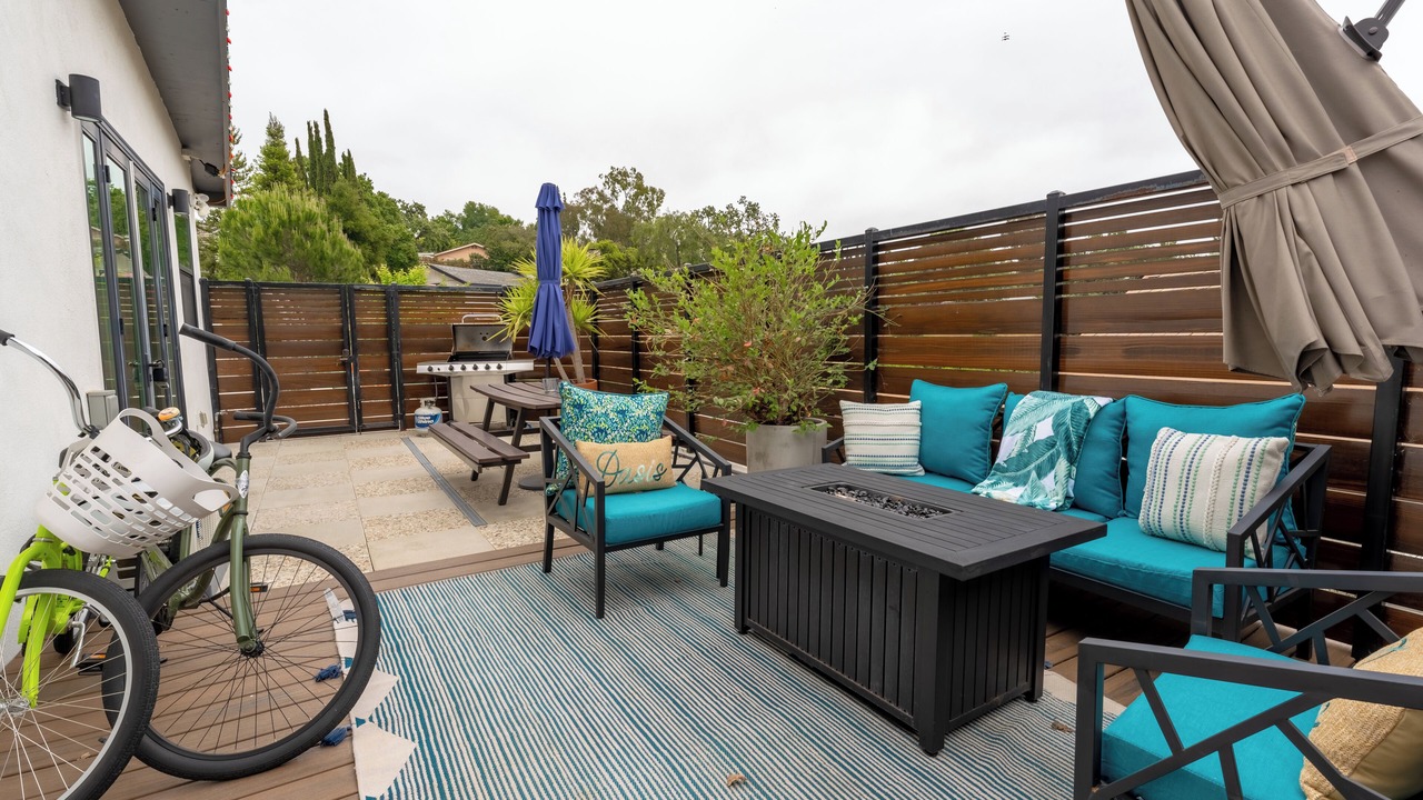 Photo of Patio Balcony in Thousand Oaks