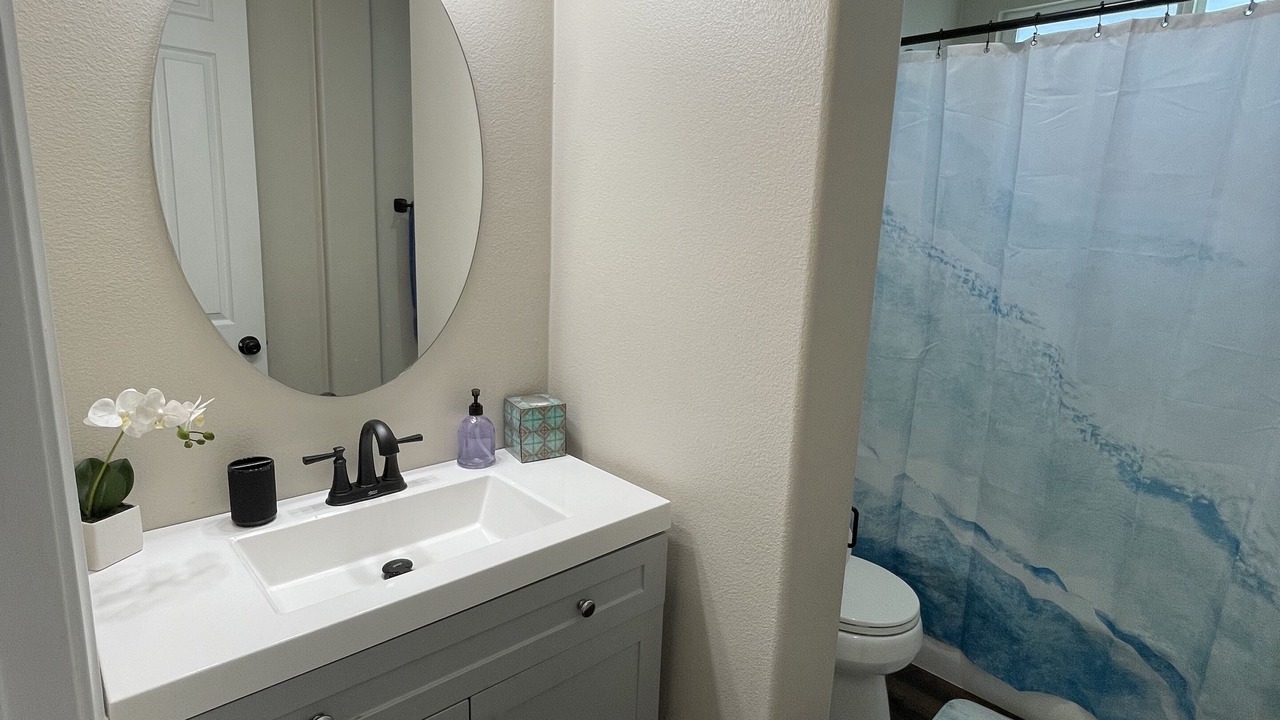 Photo of Bathroom in Moreno Valley