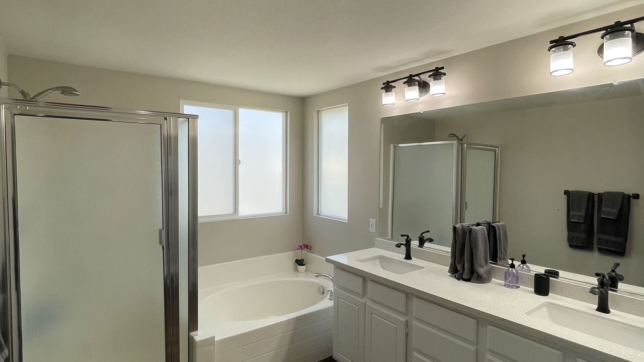 Photo of Bathroom in Moreno Valley