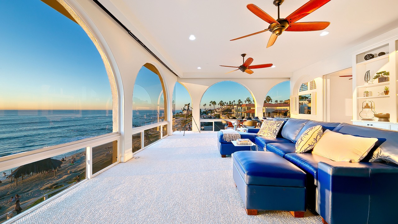 Photo of Livingroom in Beach Barber Tract