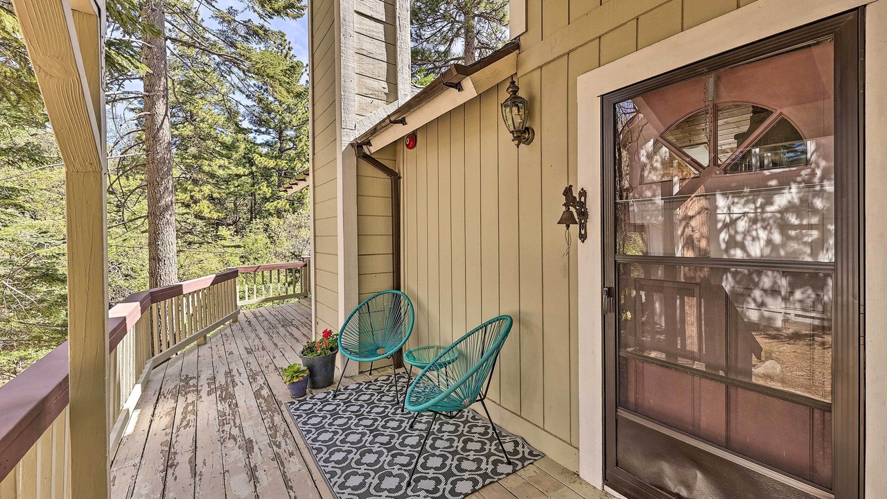Photo of Patio Balcony in Twin Peaks