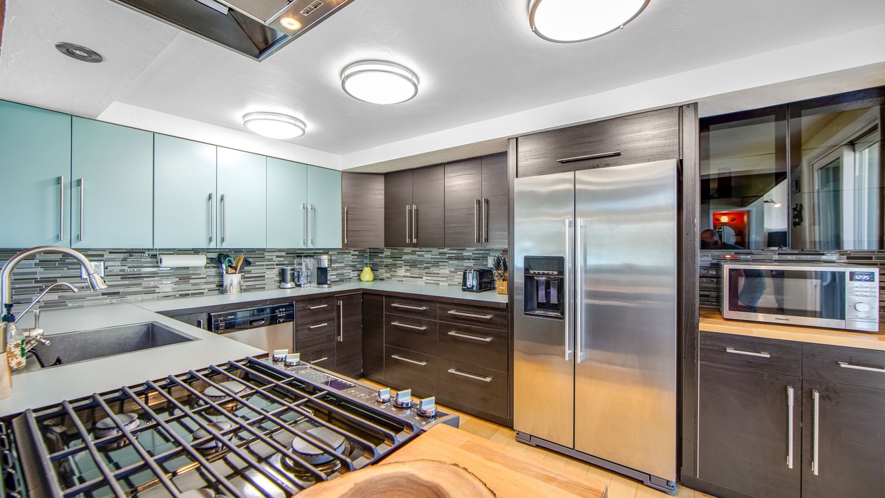 Photo of Kitchen in Lake Arrowhead