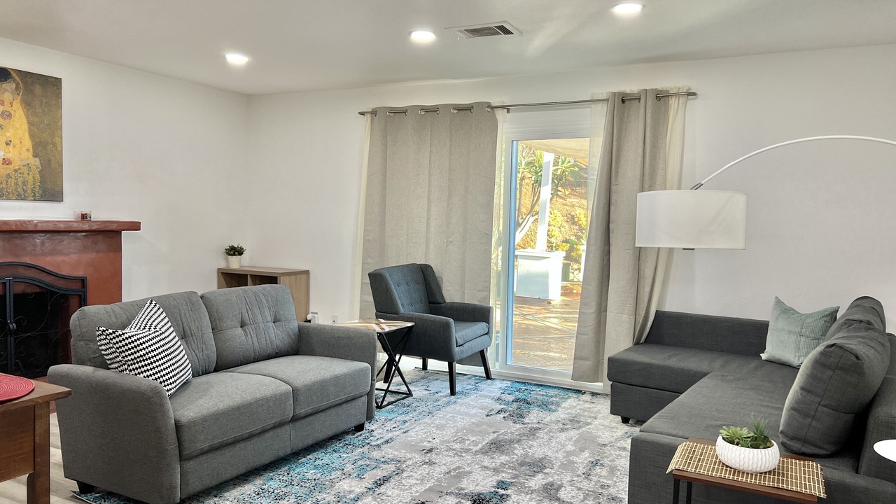 Photo of Bedroom in Thousand Oaks