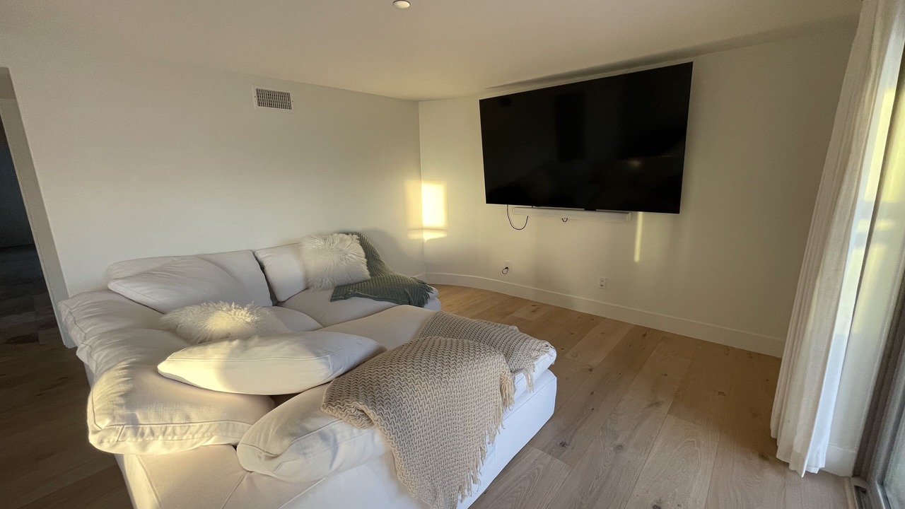 Photo of Bedroom in Hollywood