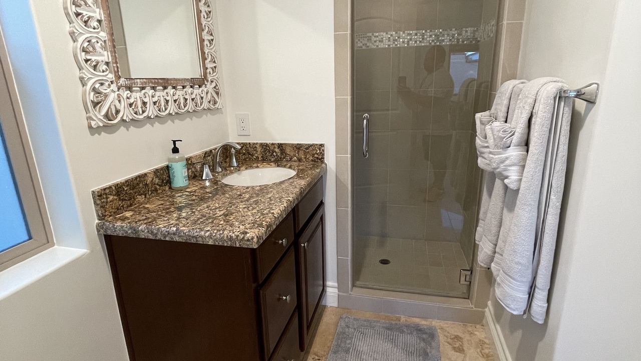Photo of Bathroom in Hollywood