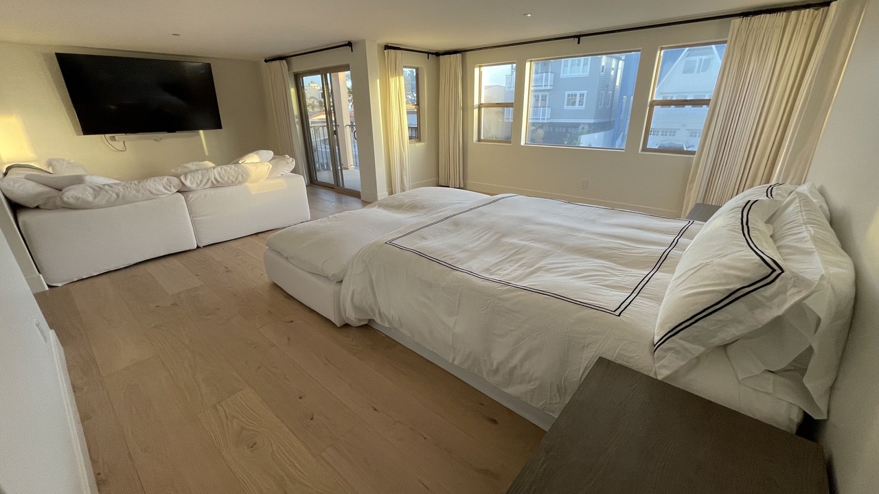 Photo of Bedroom in Hollywood