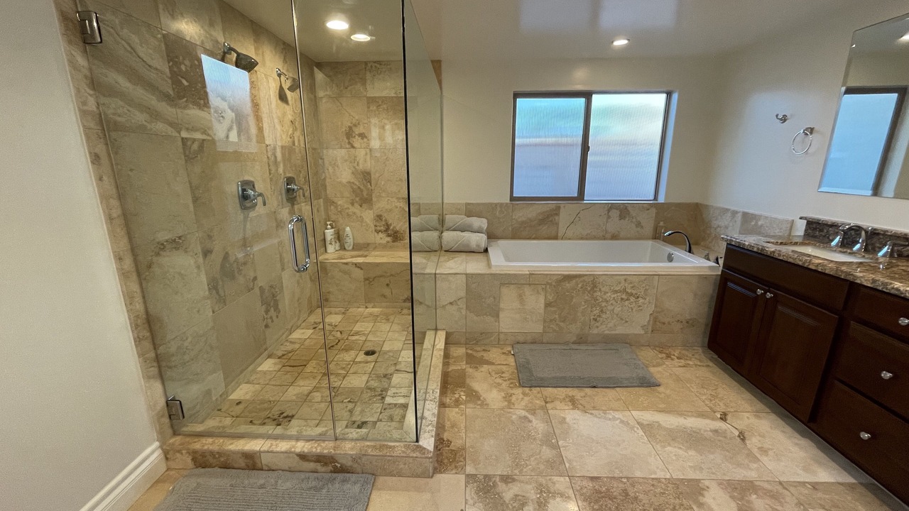 Photo of Bathroom in Hollywood