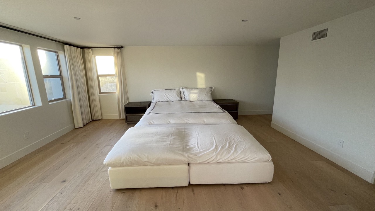 Photo of Bedroom in Hollywood