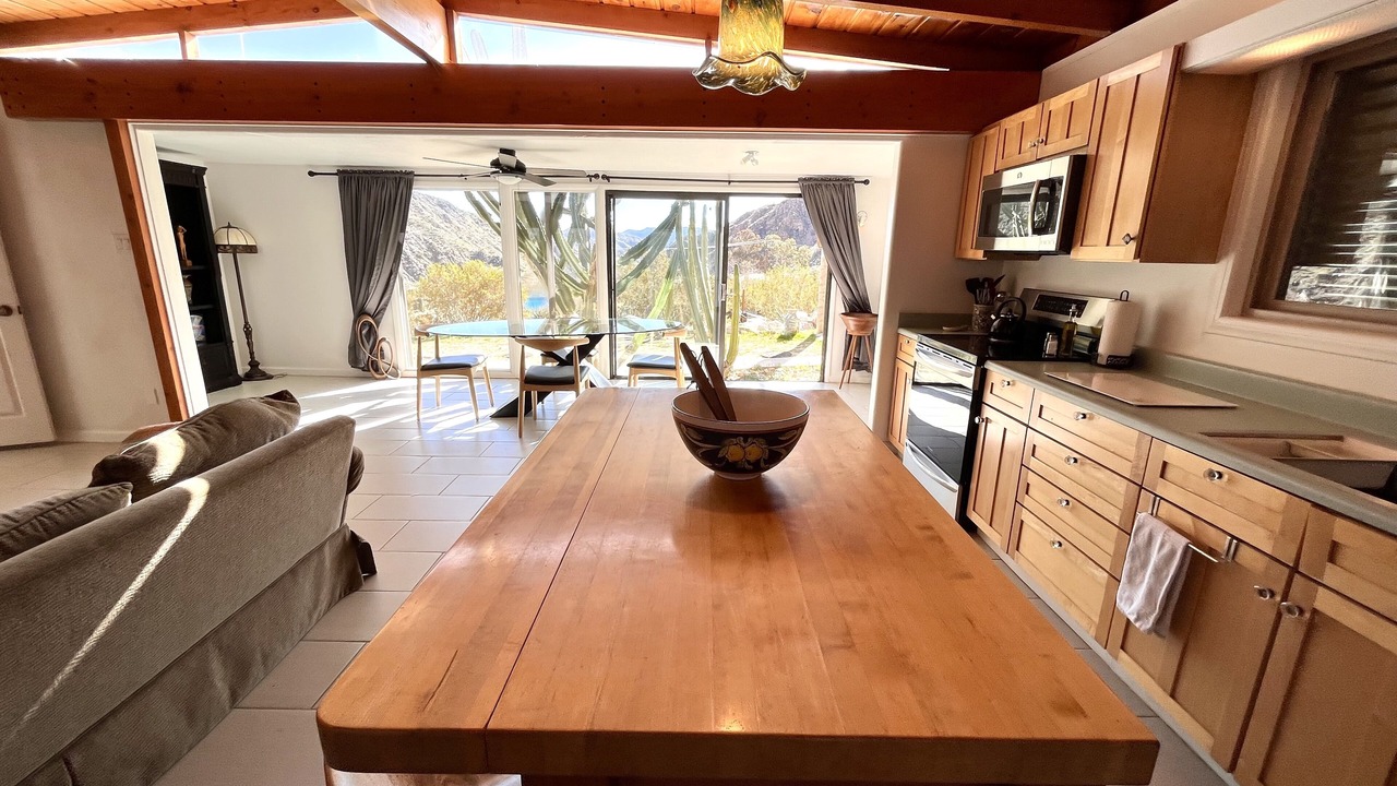 Photo of Kitchen in Morongo Valley