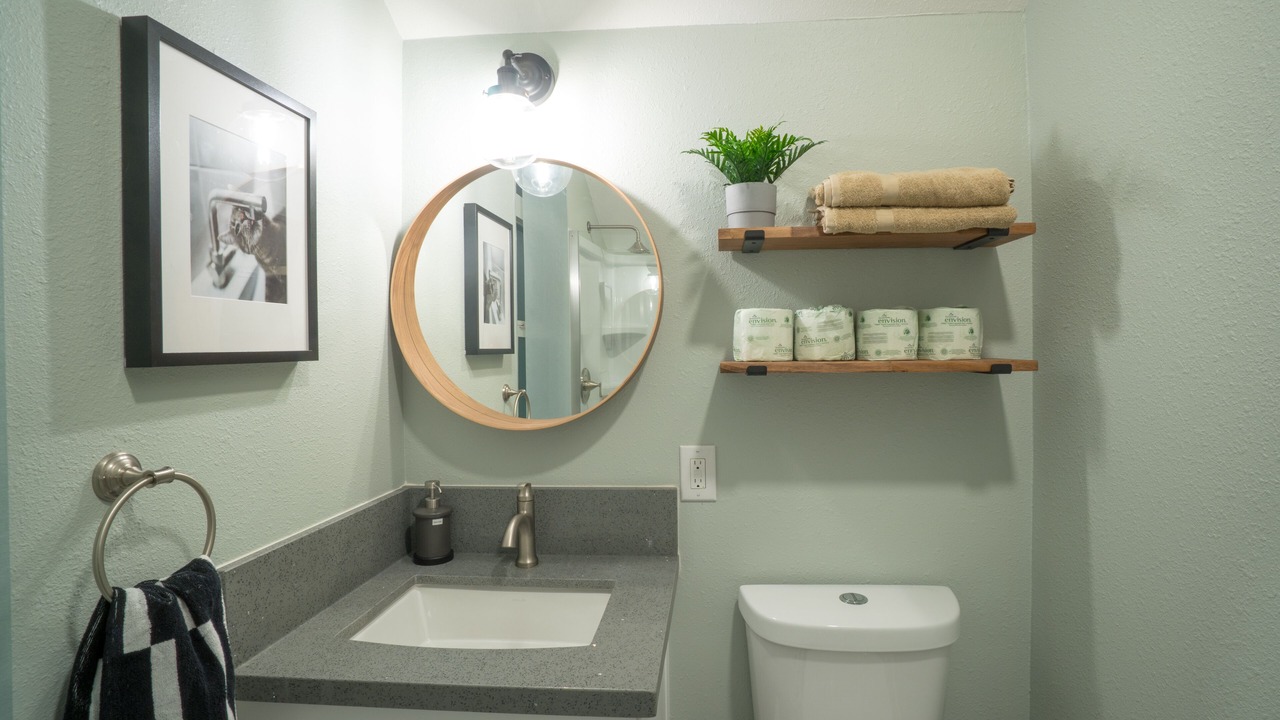 Photo of Bathroom in East Pasadena