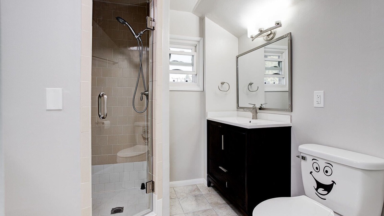 Photo of Bathroom in Huntington Beach