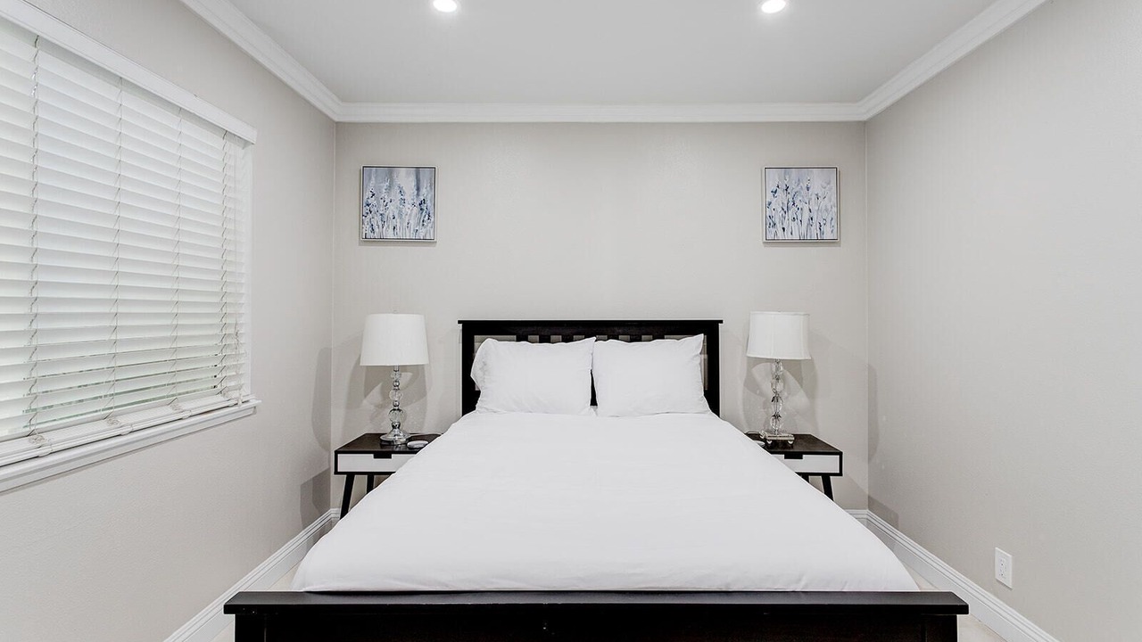 Photo of Bedroom in Huntington Beach