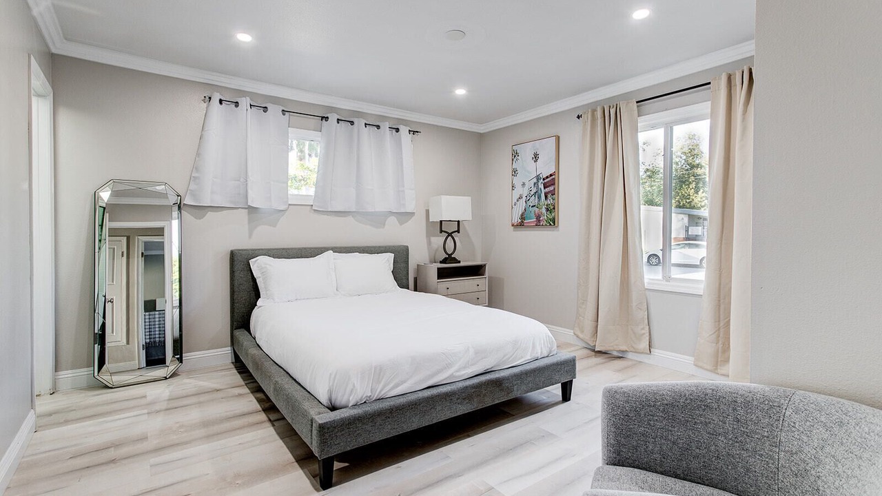 Photo of Bedroom in Huntington Beach