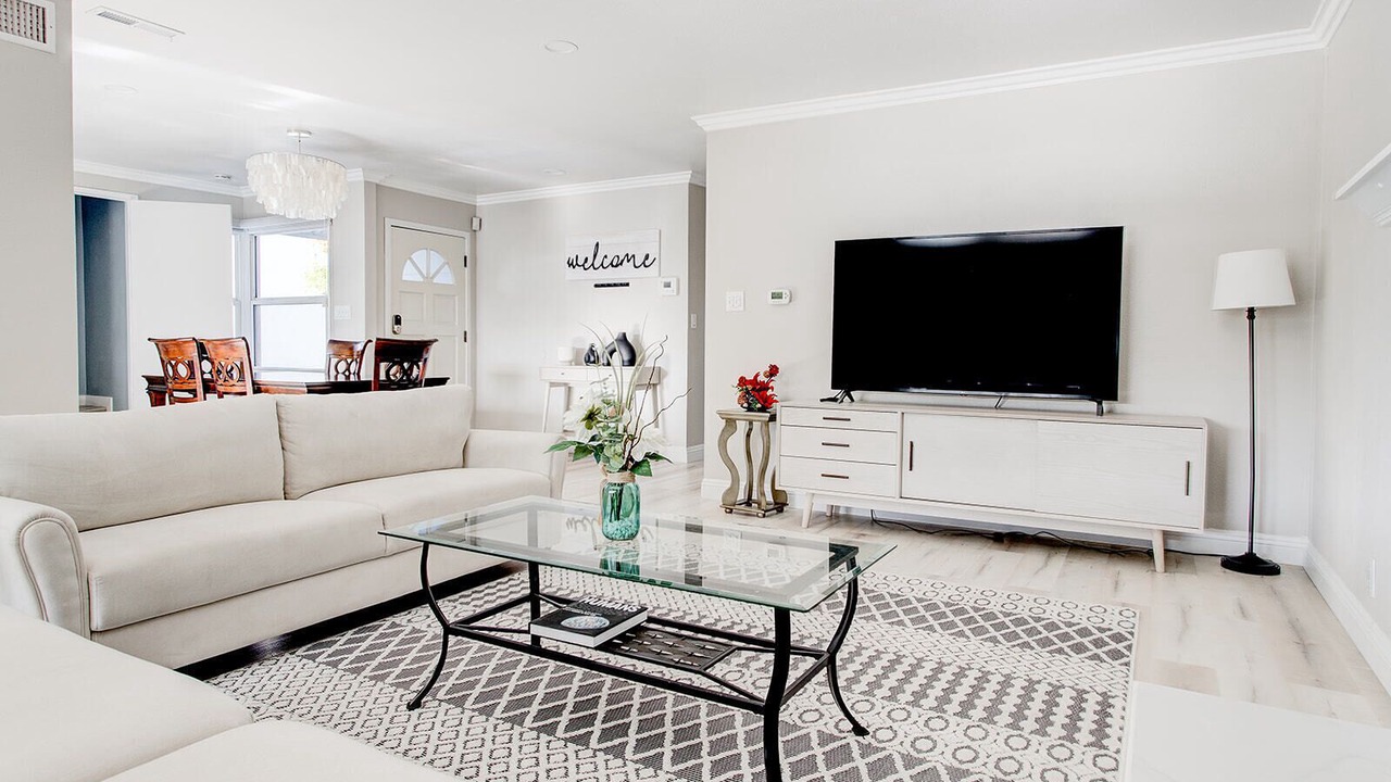 Photo of Livingroom in Huntington Beach