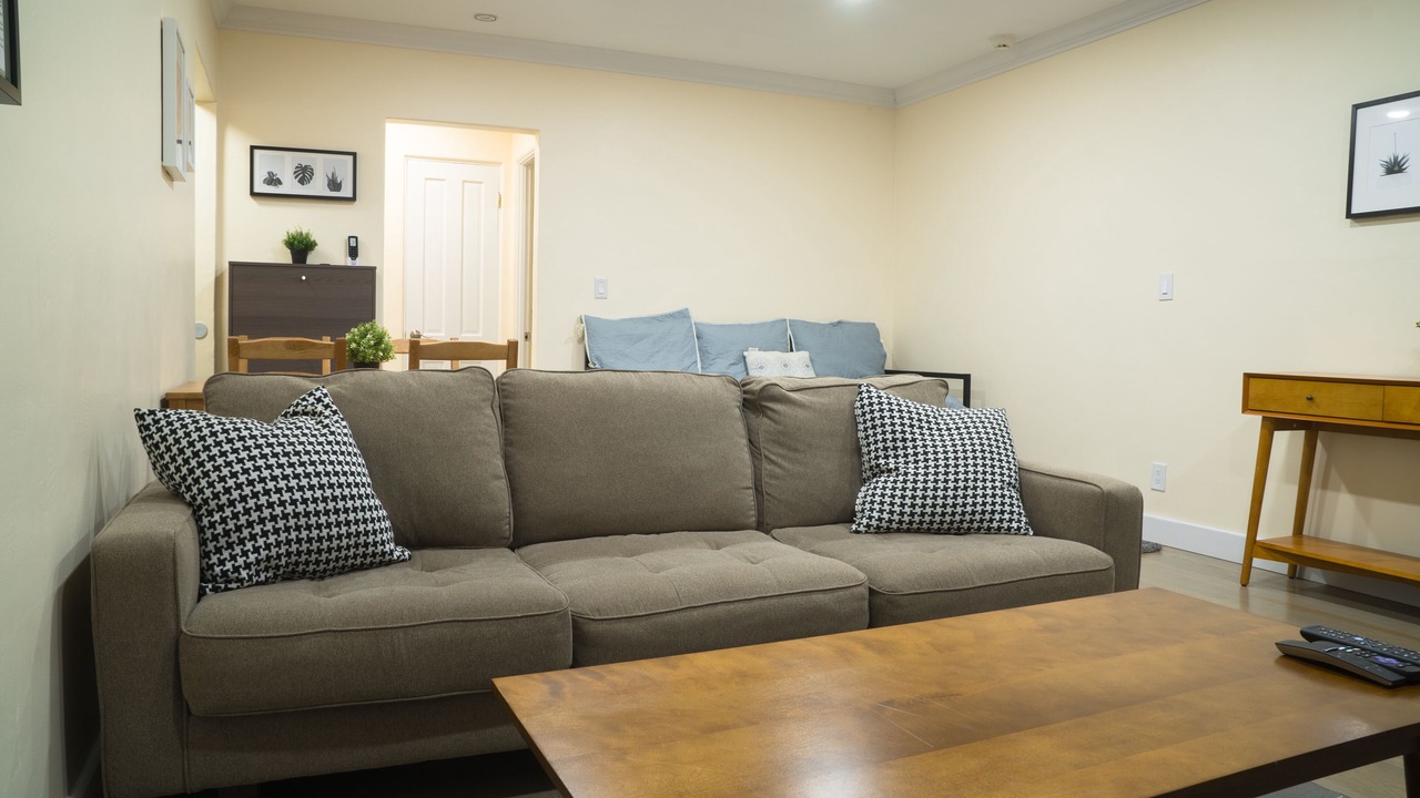 Photo of Bedroom in Pasadena