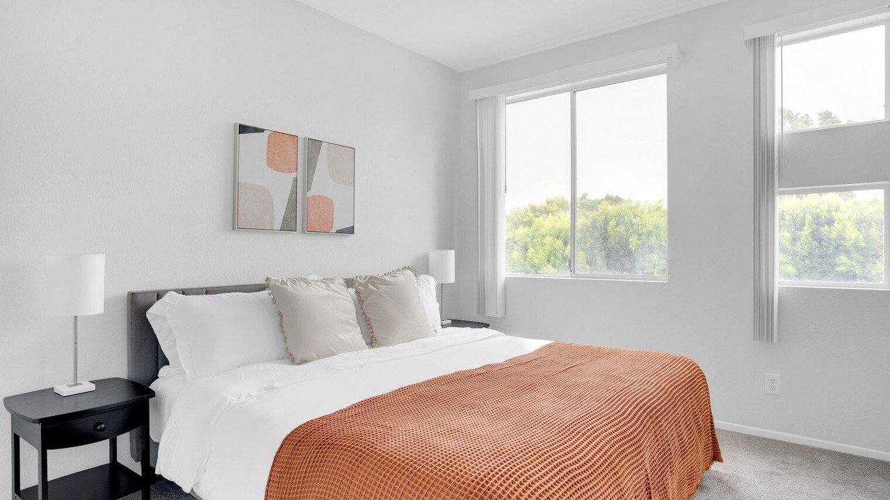 Photo of Bedroom in Sherman Oaks