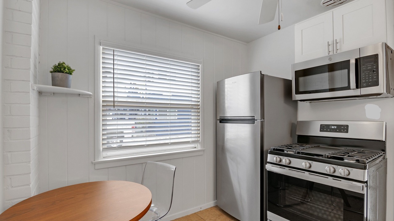 Photo of Kitchen in Peninsula