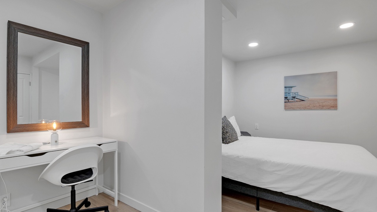 Photo of Bedroom in Peninsula