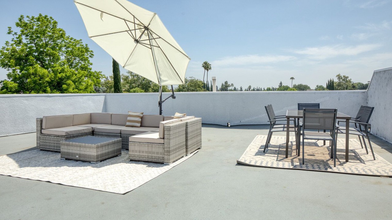 Photo of Outdoor in Sherman Oaks