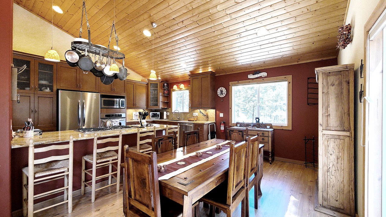 Photo of Kitchen in Tahoe Sierra Estates