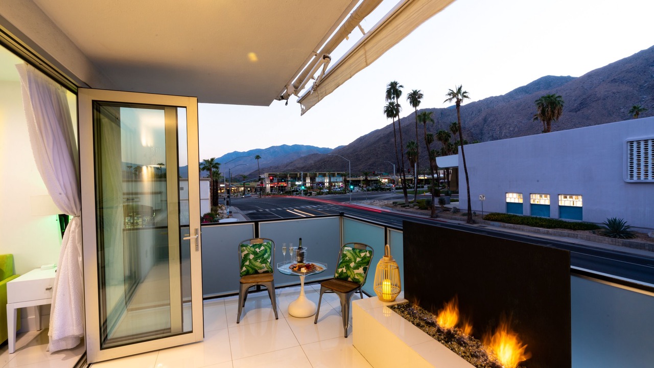 Photo of Patio Balcony in Warm Sands