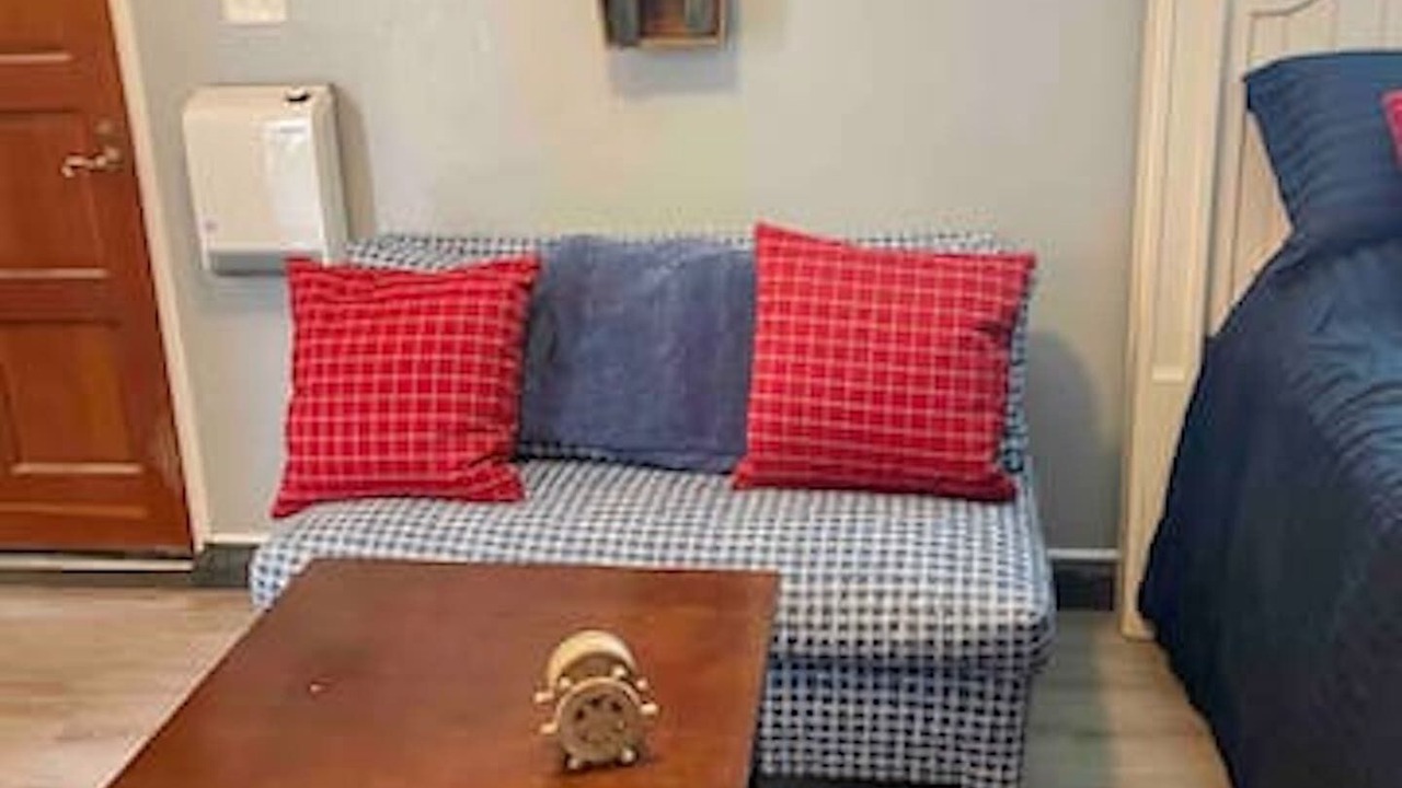 Photo of Livingroom in Roseville - Fleet Ridge