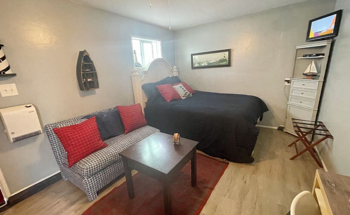 Photo of Bedroom in Roseville - Fleet Ridge