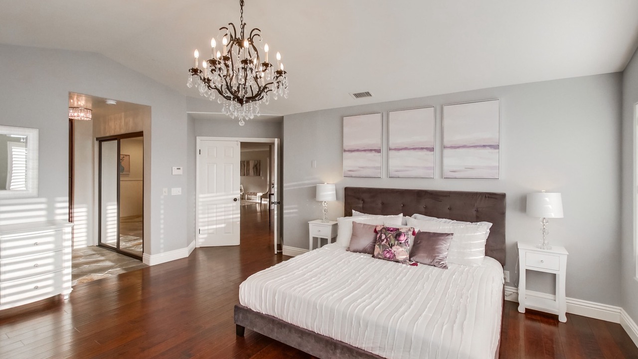 Photo of Bedroom in Valley Center