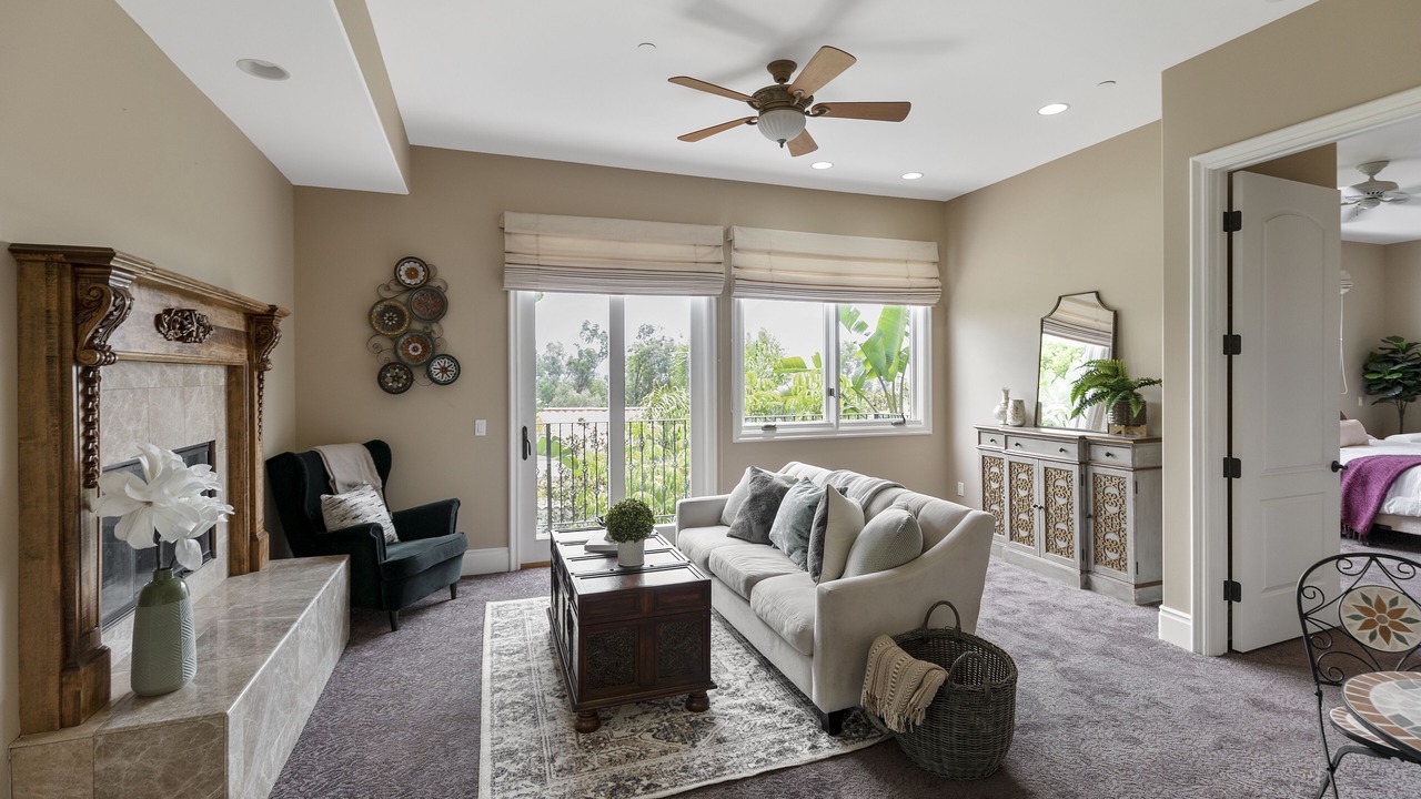 Photo of Livingroom in Santa Ana