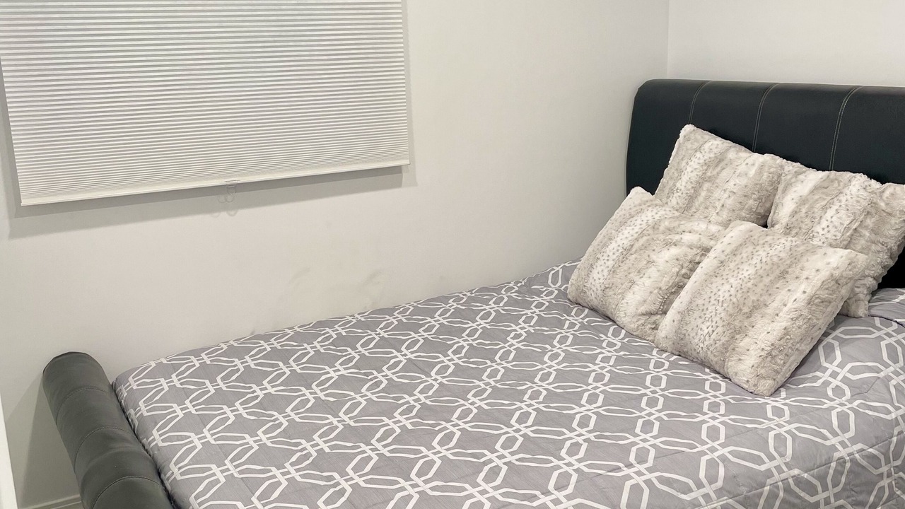 Photo of Bedroom in Granada Hills South