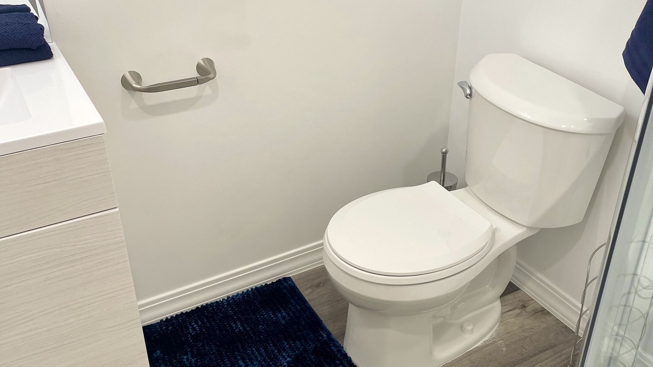 Photo of Bathroom in Granada Hills South