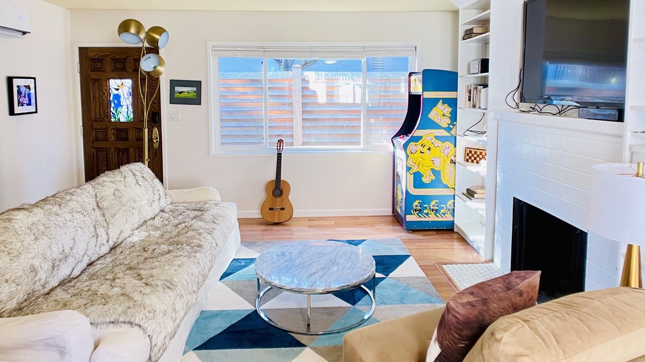 Photo of Livingroom in Fairfax