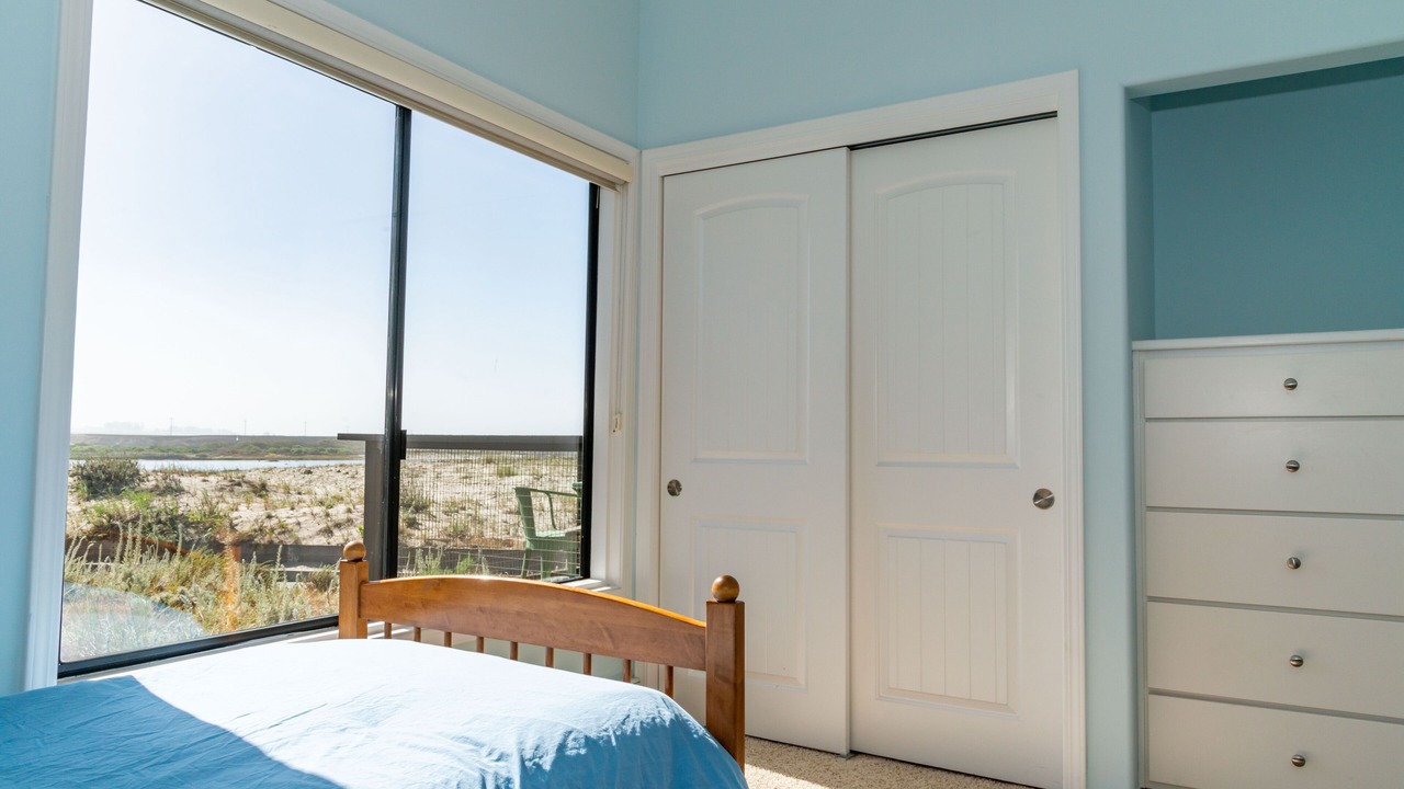 Photo of Bedroom in Moss Landing