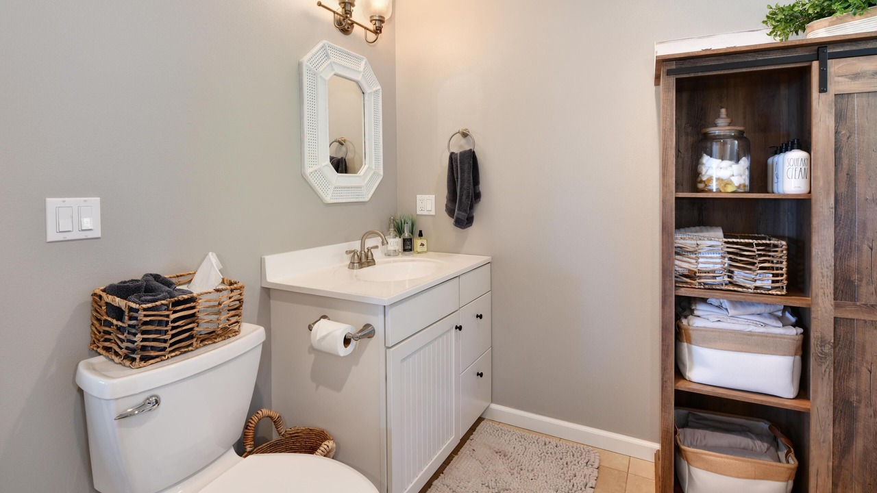 Photo of Bathroom in Clear Lake