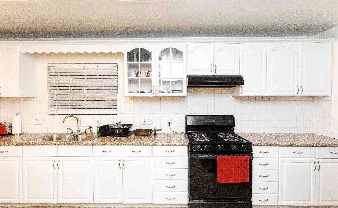 Photo of Kitchen in Sherwood Forest and Thistle Development