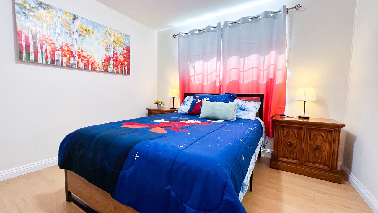 Photo of Bedroom in Sherwood Forest and Thistle Development